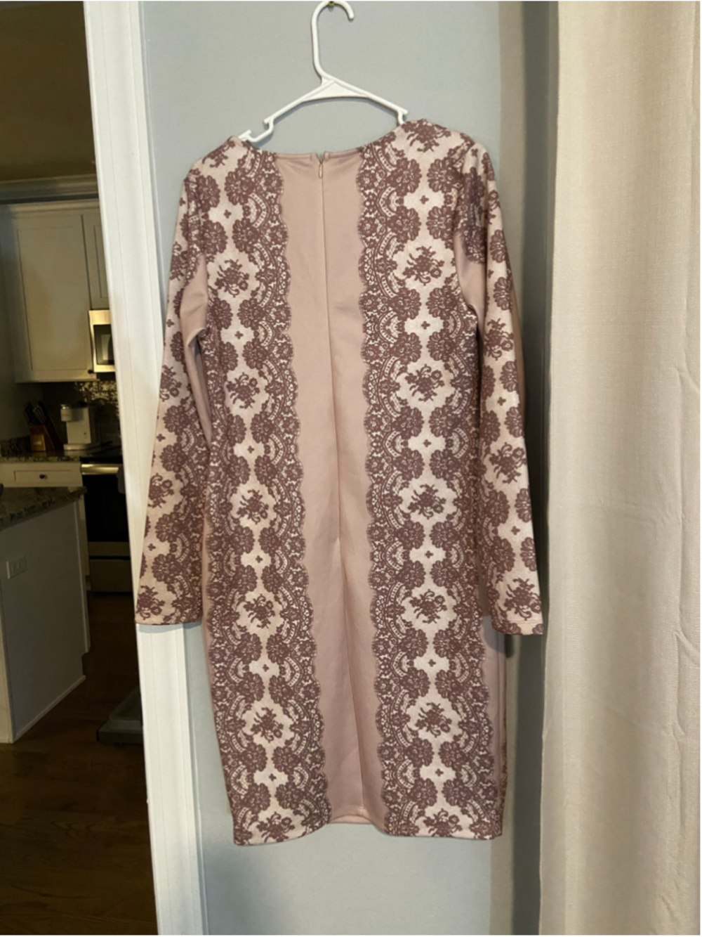 Stunning Kardashian Collection, body con dress, size XL - Picture 3 of 6